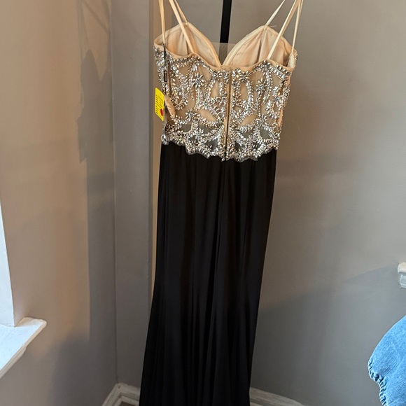 Faviana Glamour Rhinestone Nude Black Dress Gown Prom Wedding Formal NWT 8 - Picture 14 of 15